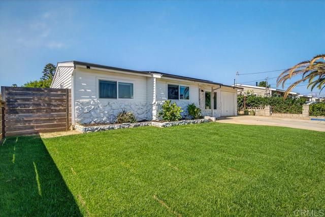 1010 San Juan Street, Oceanside, CA 92058