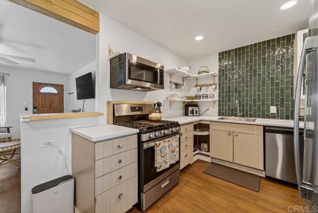 1010 San Juan Street, Oceanside, CA 92058