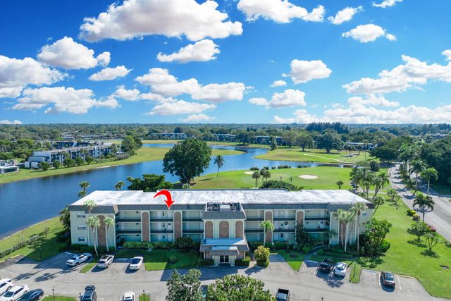 4500 Gefion Court 302, Lake Worth, FL 33467
