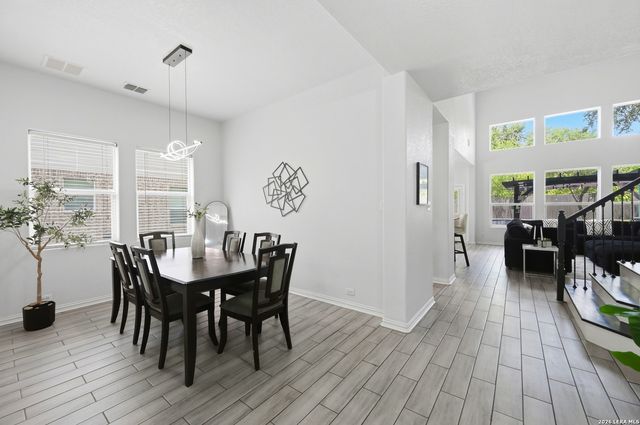 731 RANCH FLS, San Antonio, TX 78245