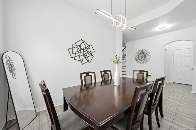 731 RANCH FLS, San Antonio, TX 78245