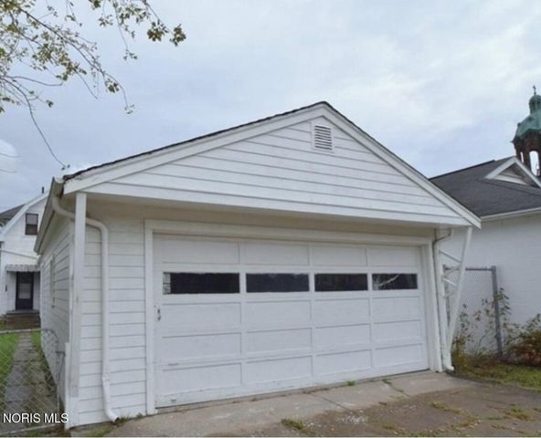 534 Clark Street, Toledo, OH 43605