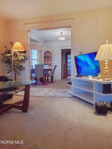 534 Clark Street, Toledo, OH 43605