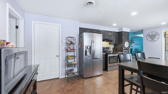 5002 Christofer Lane, Fort Wayne, IN 46806