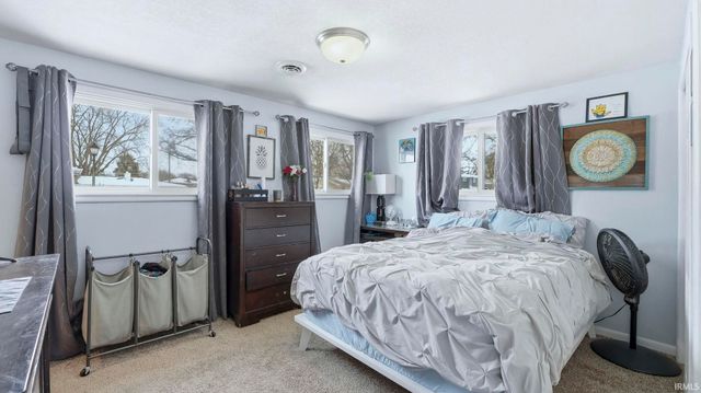 5002 Christofer Lane, Fort Wayne, IN 46806