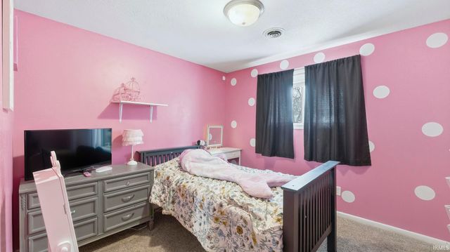 5002 Christofer Lane, Fort Wayne, IN 46806