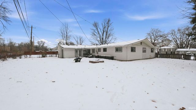 5002 Christofer Lane, Fort Wayne, IN 46806