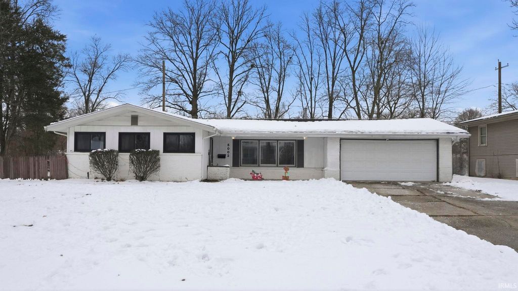 5002 Christofer Lane, Fort Wayne, IN 46806