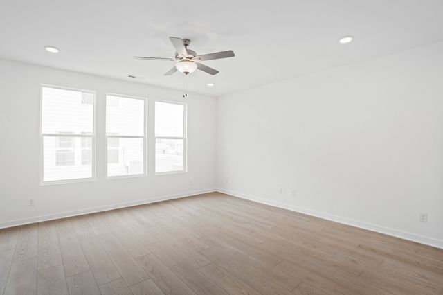 4099 Burton Drive, White House, TN 37188