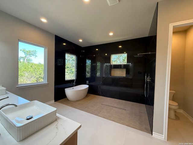 189 Mustang Lane, Spring Branch, TX 78070