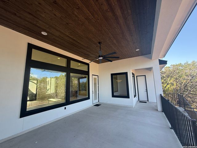 189 Mustang Lane, Spring Branch, TX 78070