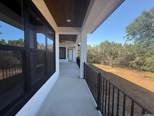 189 Mustang Lane, Spring Branch, TX 78070