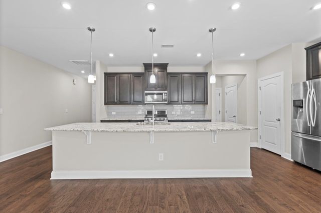 814 Rymark Court, Cary, NC 27513