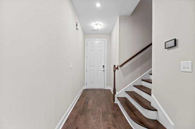 814 Rymark Court, Cary, NC 27513