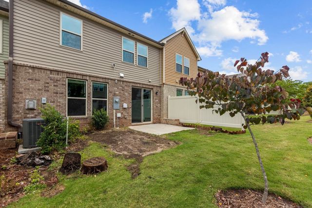 814 Rymark Court, Cary, NC 27513