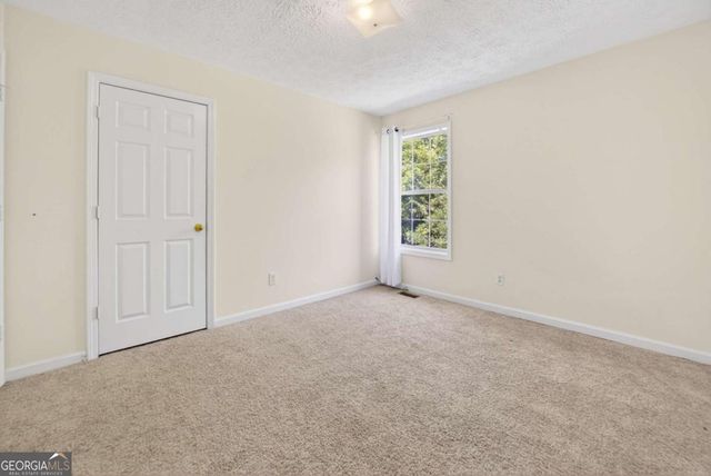 2915 Camelot Woods Drive, Lawrenceville, GA 30044