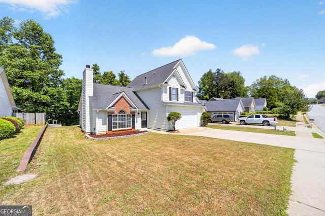 2915 Camelot Woods Drive, Lawrenceville, GA 30044