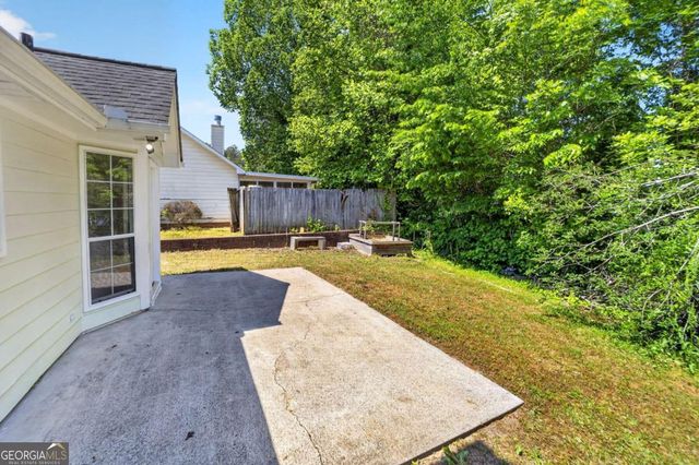 2915 Camelot Woods Drive, Lawrenceville, GA 30044