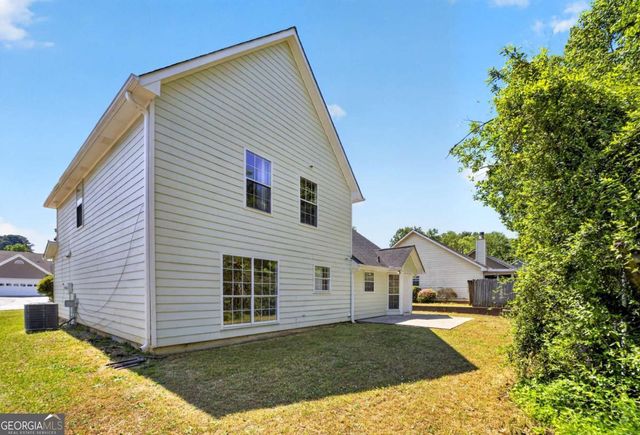 2915 Camelot Woods Drive, Lawrenceville, GA 30044