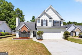 2915 Camelot Woods Drive, Lawrenceville, GA 30044