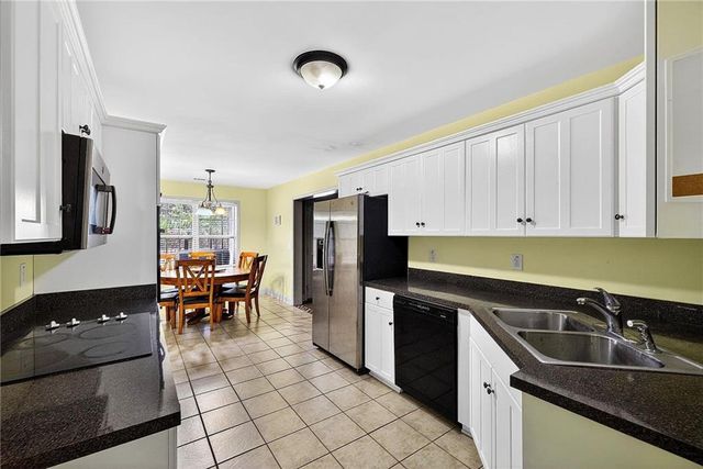 360 Happy Hill Road, Carrollton, GA 30016