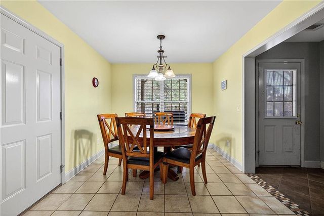 360 Happy Hill Road, Carrollton, GA 30016