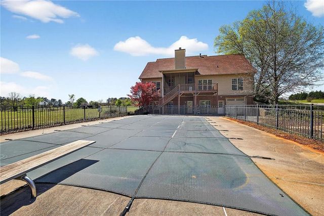 360 Happy Hill Road, Carrollton, GA 30016