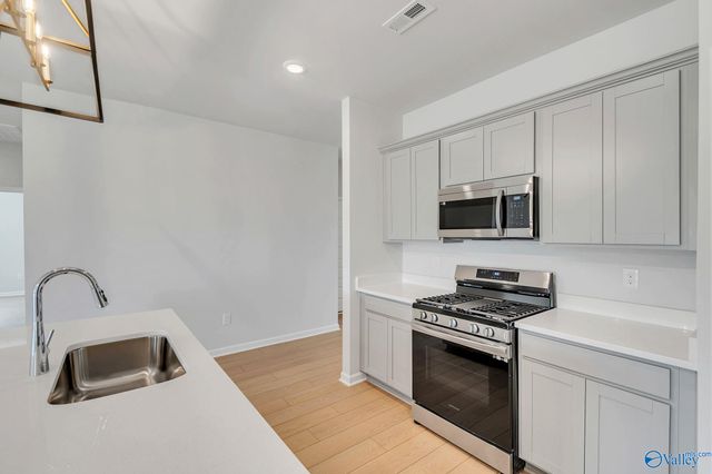 118 Lillian Farms Boulevard, Huntsville, AL 35811