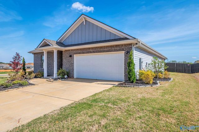 118 Lillian Farms Boulevard, Huntsville, AL 35811