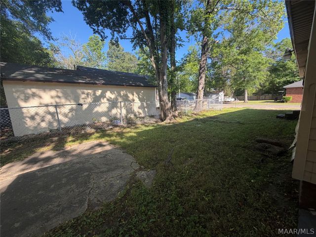 1919 Lauderdale Street, Selma, AL 36701