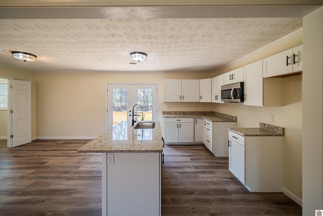 316 Loretta Dr, Ledbetter, KY 42058