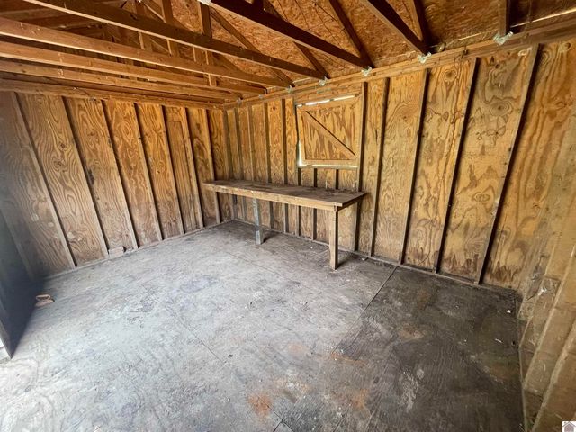 316 Loretta Dr, Ledbetter, KY 42058