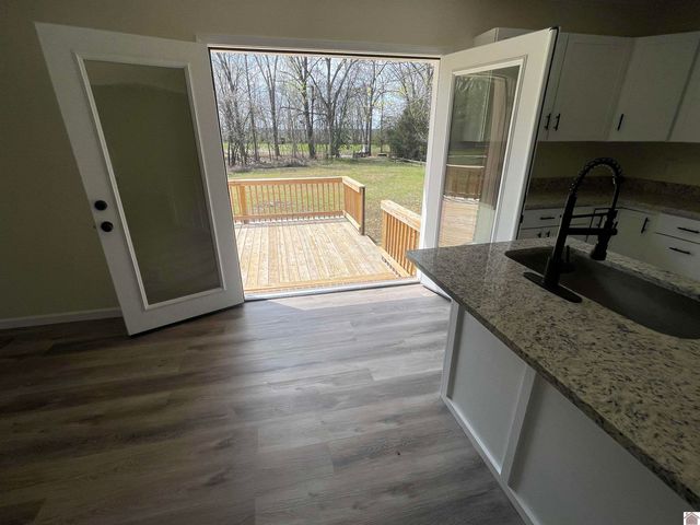 316 Loretta Dr, Ledbetter, KY 42058