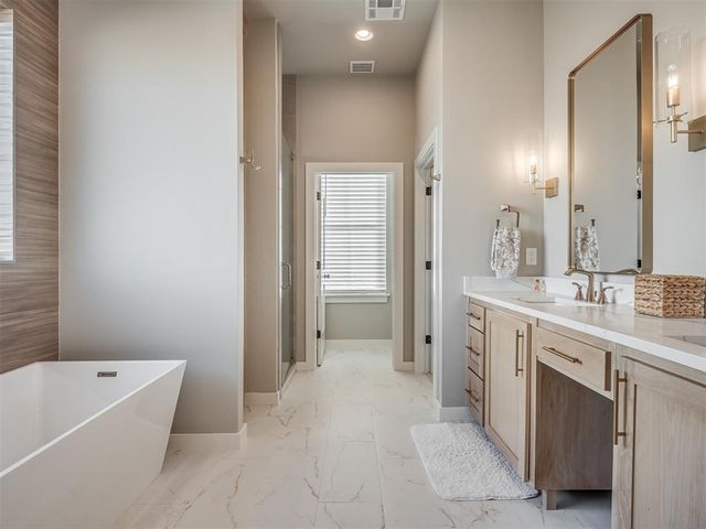 1625 Shaylee Lane, Choctaw, OK 73020