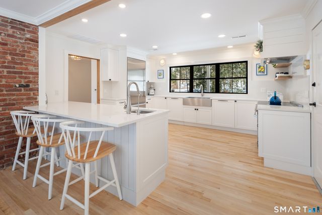 2 Charcoal Lane, Westport, CT 06880