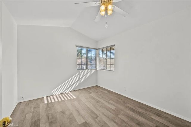 22732 Pear Court, Saugus, CA 91390