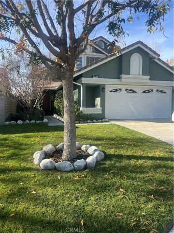 22732 Pear Court, Saugus, CA 91390
