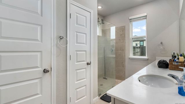 5147 LONGHORN RIV, Converse, TX 78109