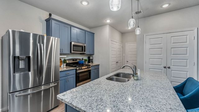 5147 LONGHORN RIV, Converse, TX 78109