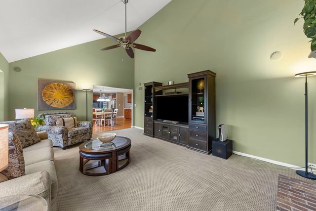 13521 Arborview Circle, Plainfield, IL 60585