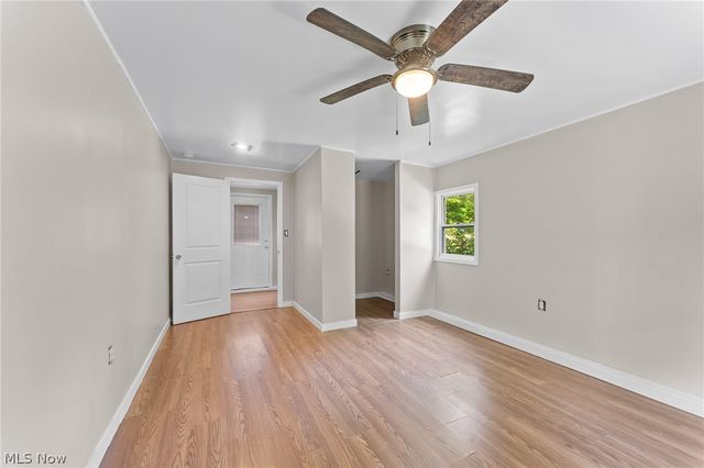 17632 Laurel Avenue, Lake Milton, OH 44429