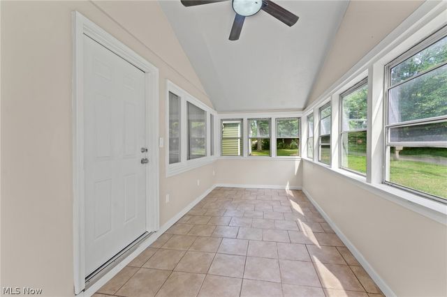 17632 Laurel Avenue, Lake Milton, OH 44429