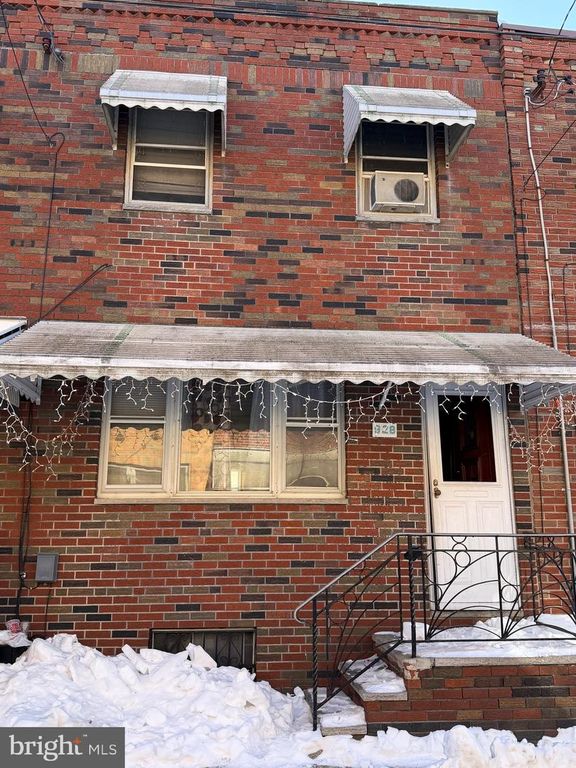 Image 1 of property listing at 928 WATKINS ST, Philadelphia, PA 19148