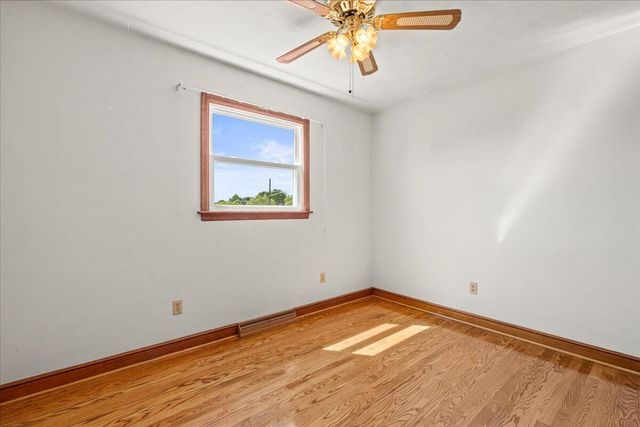 3402 Crittendon AVE NW, Roanoke, VA 24012