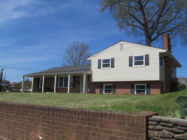3402 Crittendon AVE, Roanoke, VA 24012