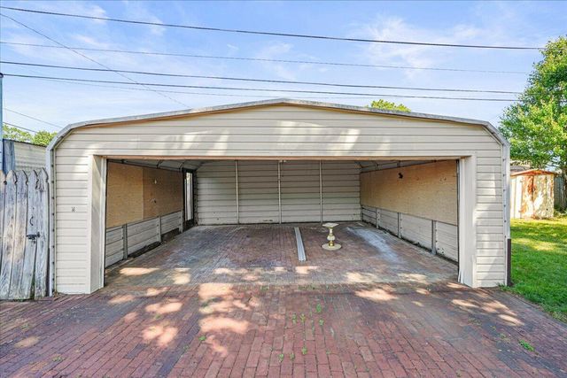 3402 Crittendon AVE NW, Roanoke, VA 24012