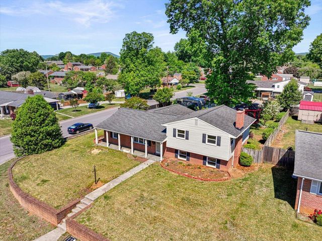 3402 Crittendon AVE NW, Roanoke, VA 24012