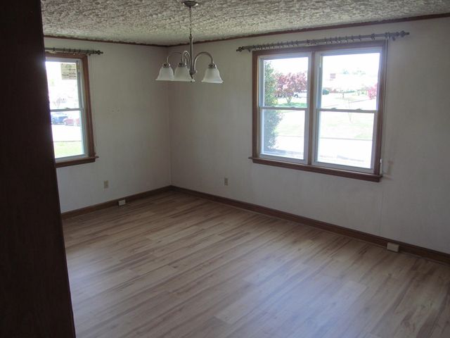 3402 Crittendon AVE, Roanoke, VA 24012