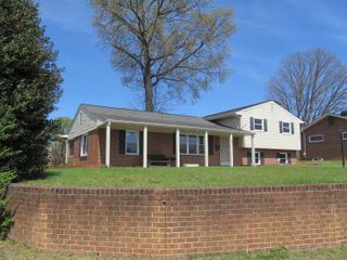 3402 Crittendon AVE, Roanoke, VA 24012