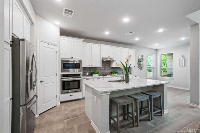 9706 Kremmen, Boerne, TX 78006